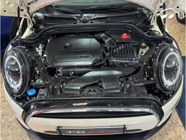 Mini Cooper 1.5 AUTOMÁTICO 5 P 11