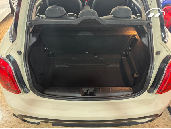 Mini Cooper 1.5 AUTOMÁTICO 5 P 10