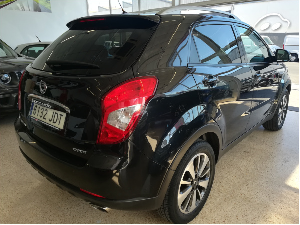 Ssang Yong Korando  2.0 3