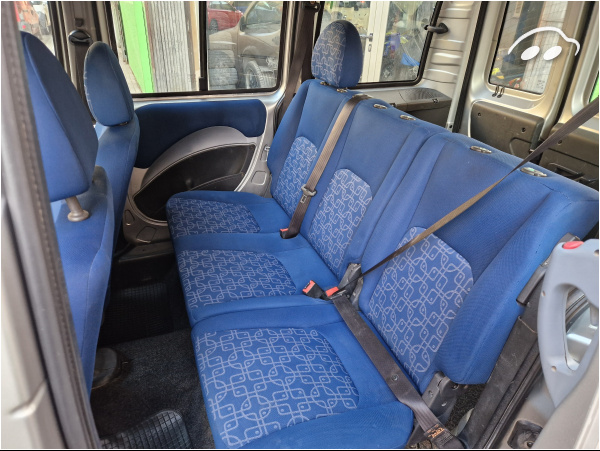 Fiat Doblo 1.9 jtd elx 9