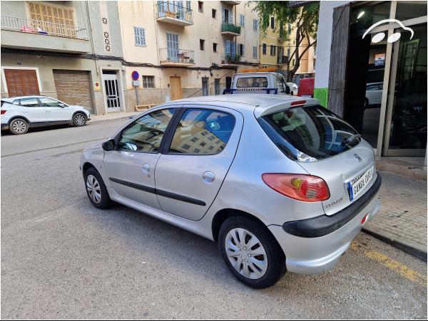 Peugeot 206 1.4i 2