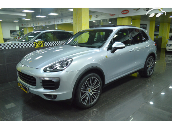 Porsche Cayenne 3.0 D  1