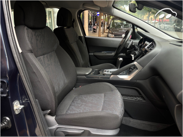Peugeot 3008  3