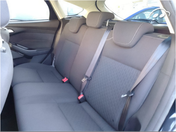 Ford Focus Titanium  10