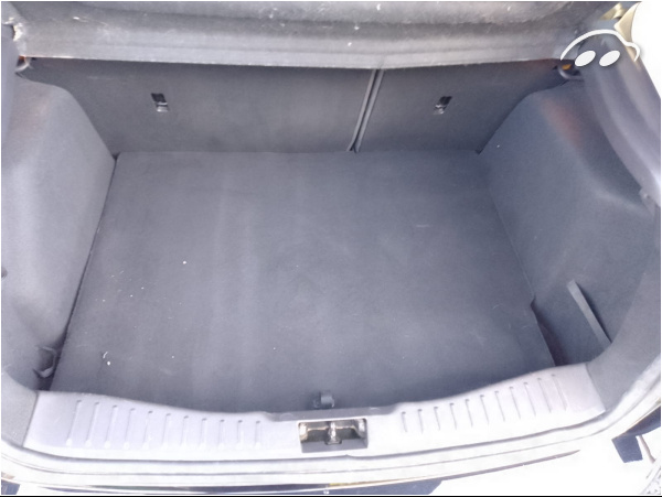 Ford Focus Titanium  11