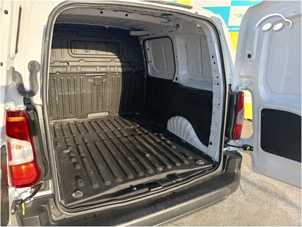 Peugeot Partner 1.5 BLUEHDI 100 FG 8