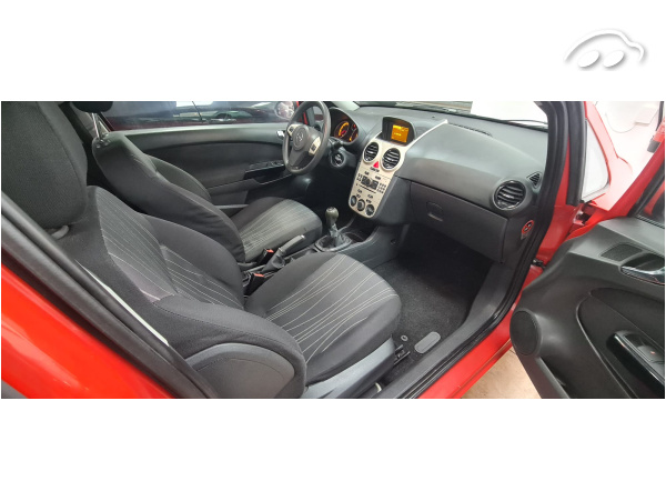 Opel Corsa 1.2 5
