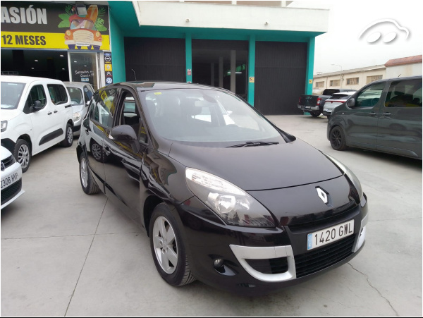 Renault Scénic 1.5 DCI  3