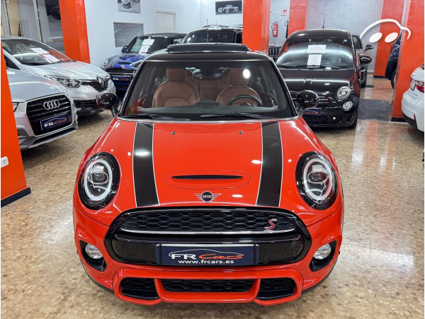 Mini Cooper S ACABADO JCW AUTOMÁTICO  2