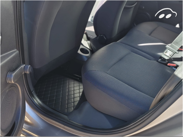 Renault Clio 1.5 GRAND TOUR 11