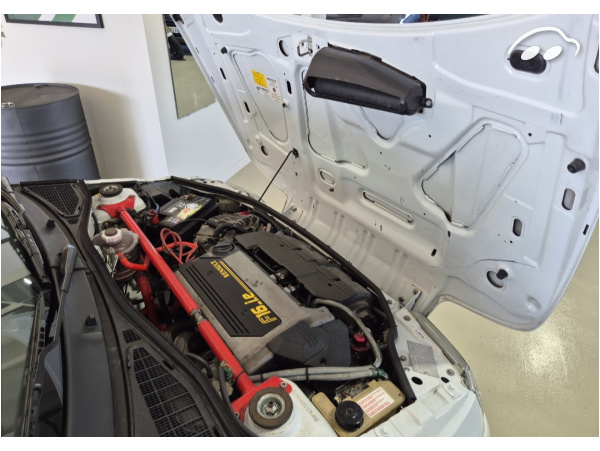 Renault Clio 16V 1.8 4