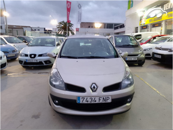Renault Clio 1.5 DCI 2