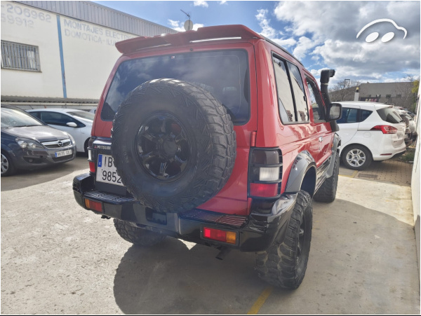 Mitsubishi Montero 2.5 TDI 6