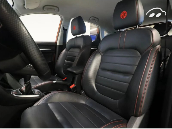 MG ZS 1.5 LUXURY 106CV 5P 4