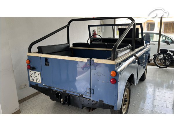 Land Rover Santana  4