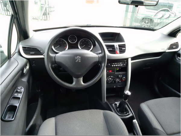 Peugeot 207 1.4 8