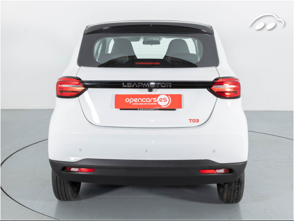 Leapmotor T03 ELECTRICO AUTOMATICO SMART 95CV 7