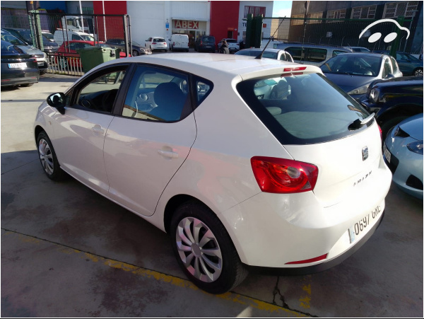 Seat Ibiza 1.4 Reference 4