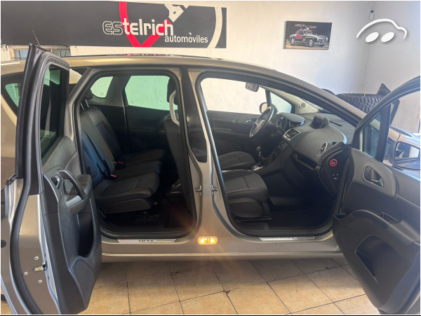 Opel Meriva  8