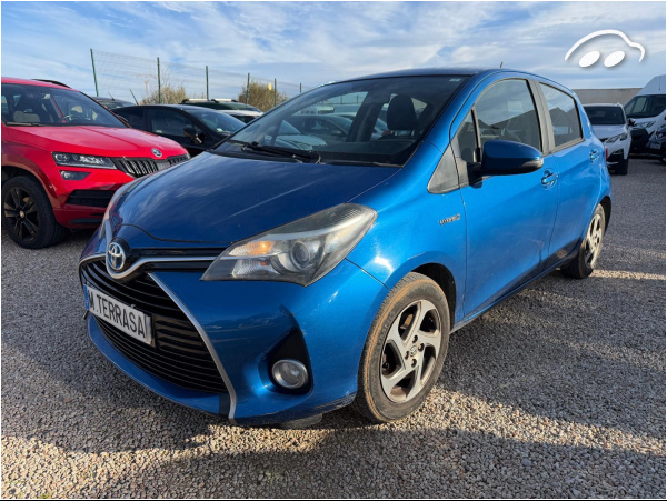 Toyota Yaris  1