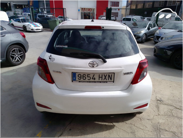 Toyota Yaris 1.0 5