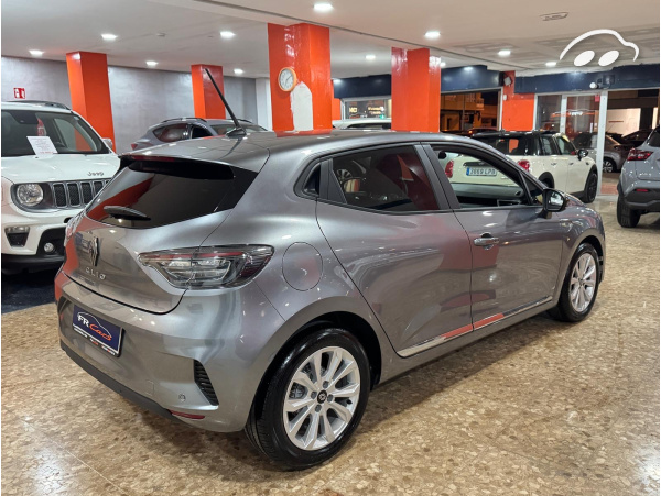 Renault Clio 1.0 EVOLUTION TCE  8