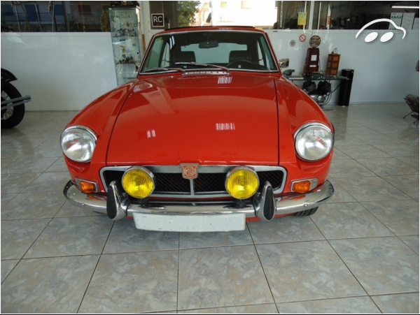 MG MGB GT 1.8 cc Coupé 2