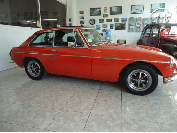 MG MGB GT 1.8 cc Coupé 4
