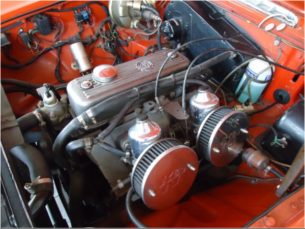 MG MGB GT 1.8 cc Coupé 11