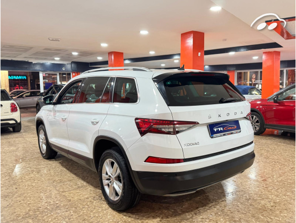 Skoda Kodiaq 2.0 TDI DSG AMBITION 7 PLAZAS 6