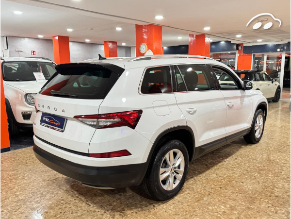Skoda Kodiaq 2.0 TDI DSG AMBITION 7 PLAZAS 4