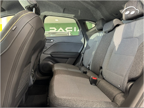 Renault Captur TECNO E-TECH 3