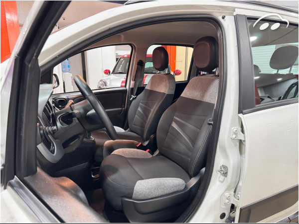 Fiat Panda 1.0 HYBRID 8