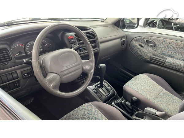 Suzuki Grand Vitara  4