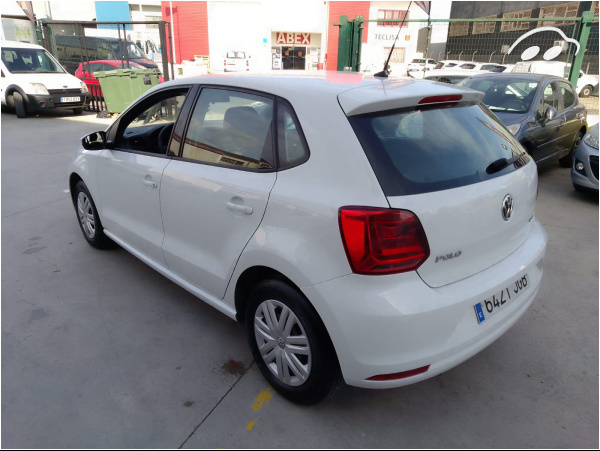 Volkswagen Polo 1.0 Ambition 6