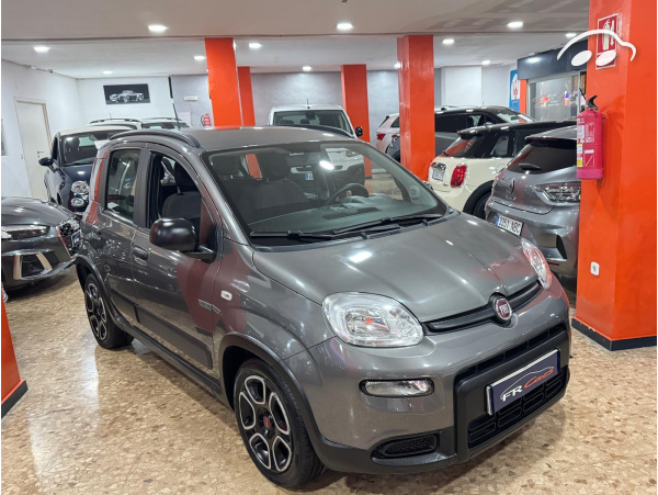 Fiat Panda 1.0 HYBRID CITY LIFE 1
