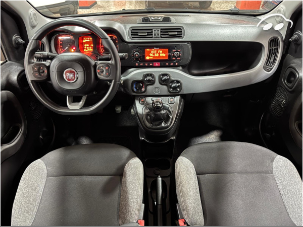 Fiat Panda 1.0 HYBRID CITY LIFE 9