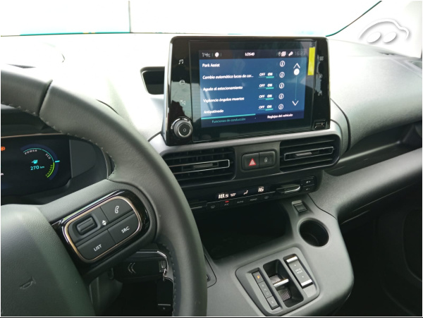 Citroen Berlingo TALLA M SHINE 50 KW/H 7