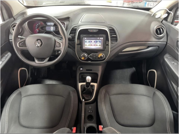 Renault Captur LIMITED TCE 10