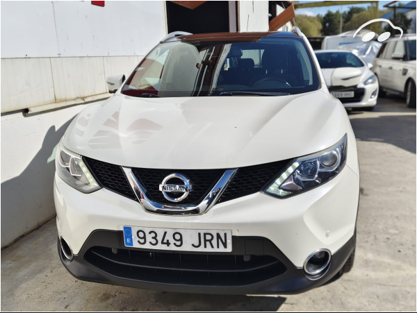 Nissan Qashqai 1.2 2