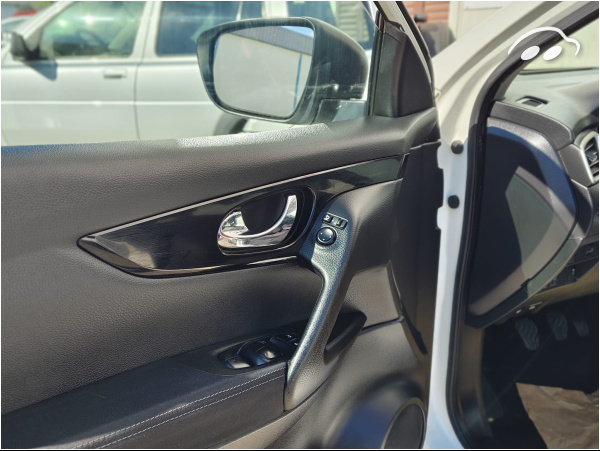 Nissan Qashqai 1.2 8