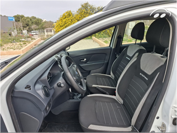 Dacia Sandero  3