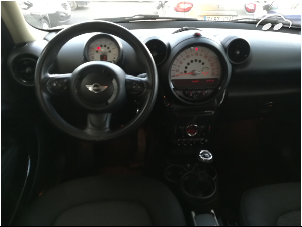 Mini Cooper D Countrymann COOPER D 4