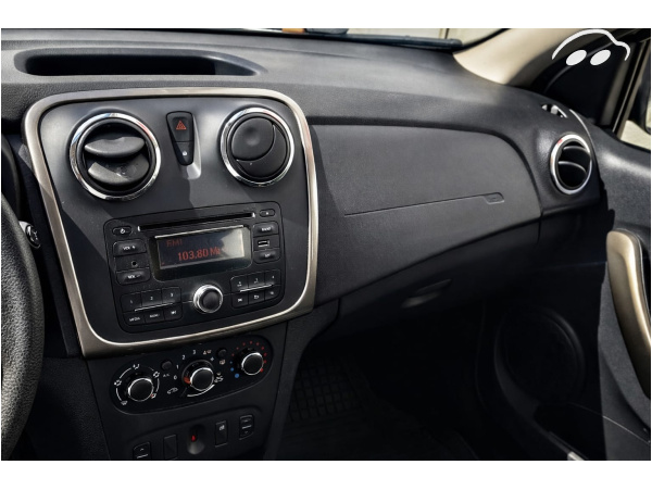 Dacia Sandero 1.2 10