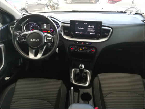 Kia XCeed 1.0 4