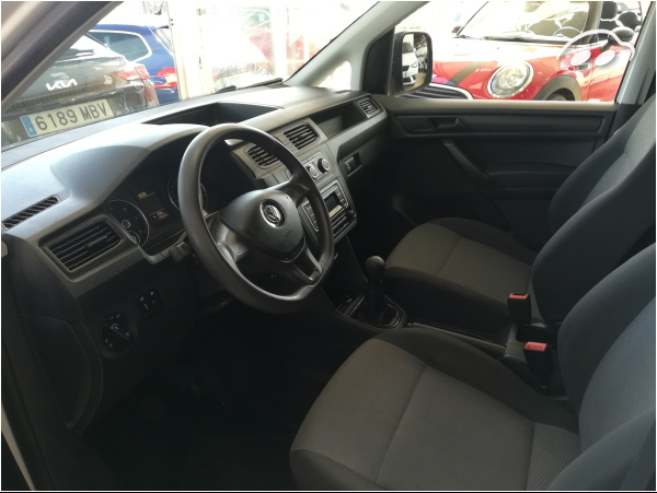 Volkswagen Caddy 2.0 8