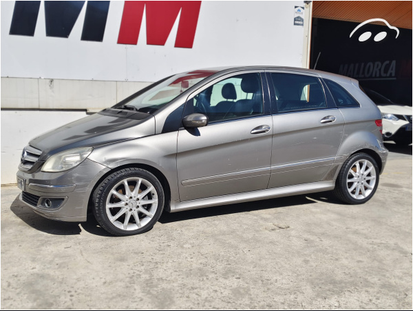 Mercedes-benz 200 D 2.0 4