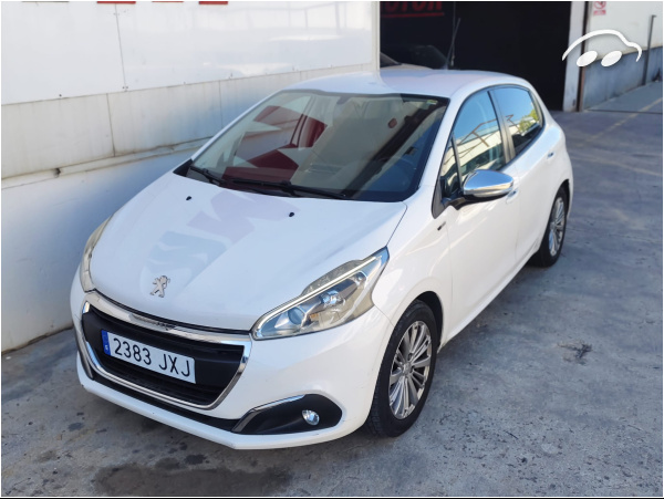 Peugeot 208 1.2 2