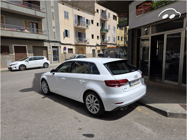 Audi A3 Sportback 4