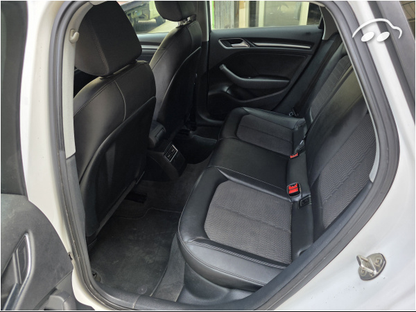 Audi A3 Sportback 8